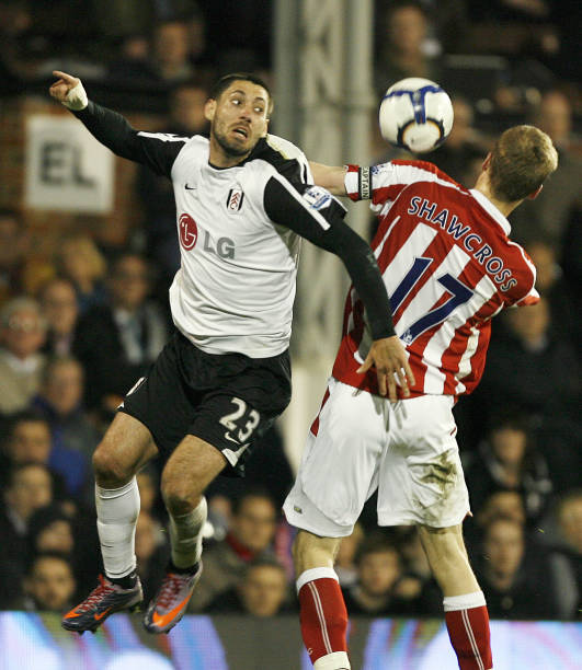 通过细微的 通过细微的